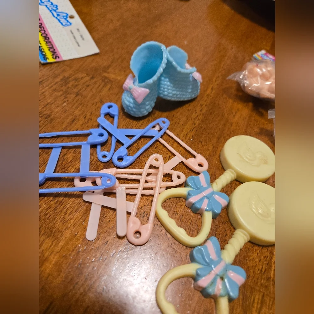 BIG LoT Of Vintage Cake Decorations For Many Occasions